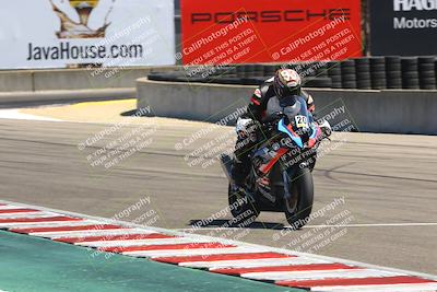media/Aug-29-2025-TrackDaz (Fri) [[e7163b0dc3]]/B Plus/1220pm (Turn 11)/